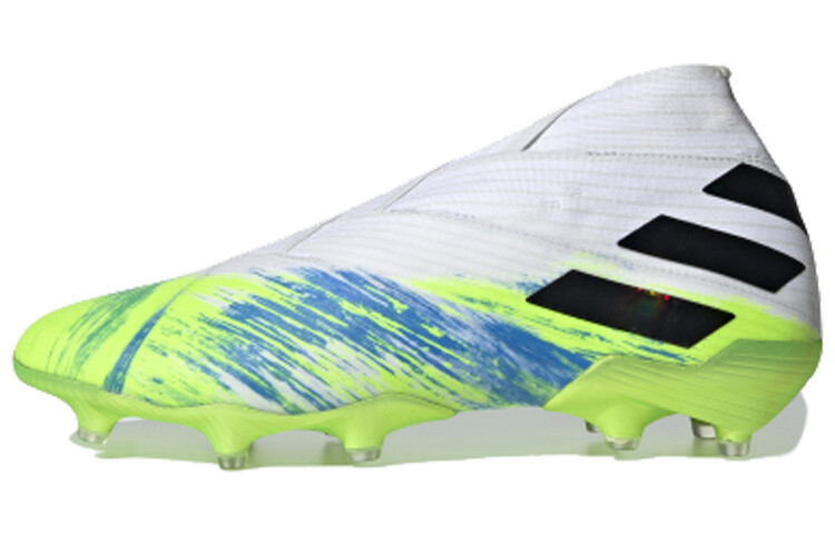 

Футбольные бутсы мужские низкие Ярко-белые/зеленые/кристально-белые Adidas