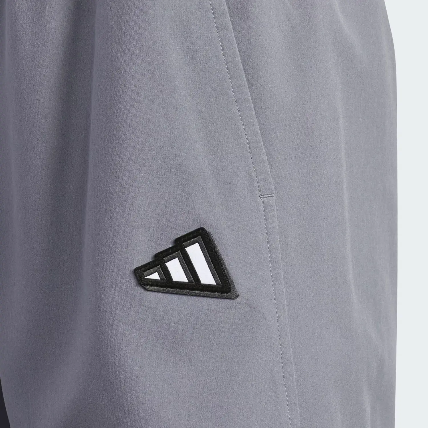 Спортивные шорты Kids' Light Gray Adidas, светло-серый — фото 4