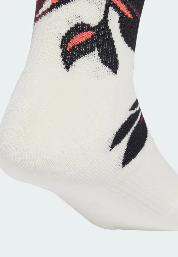 Носки Adidas Performance Amg petronas formula one team summer pack 3 pack, мультиколор турбо офф вайт — фото 4