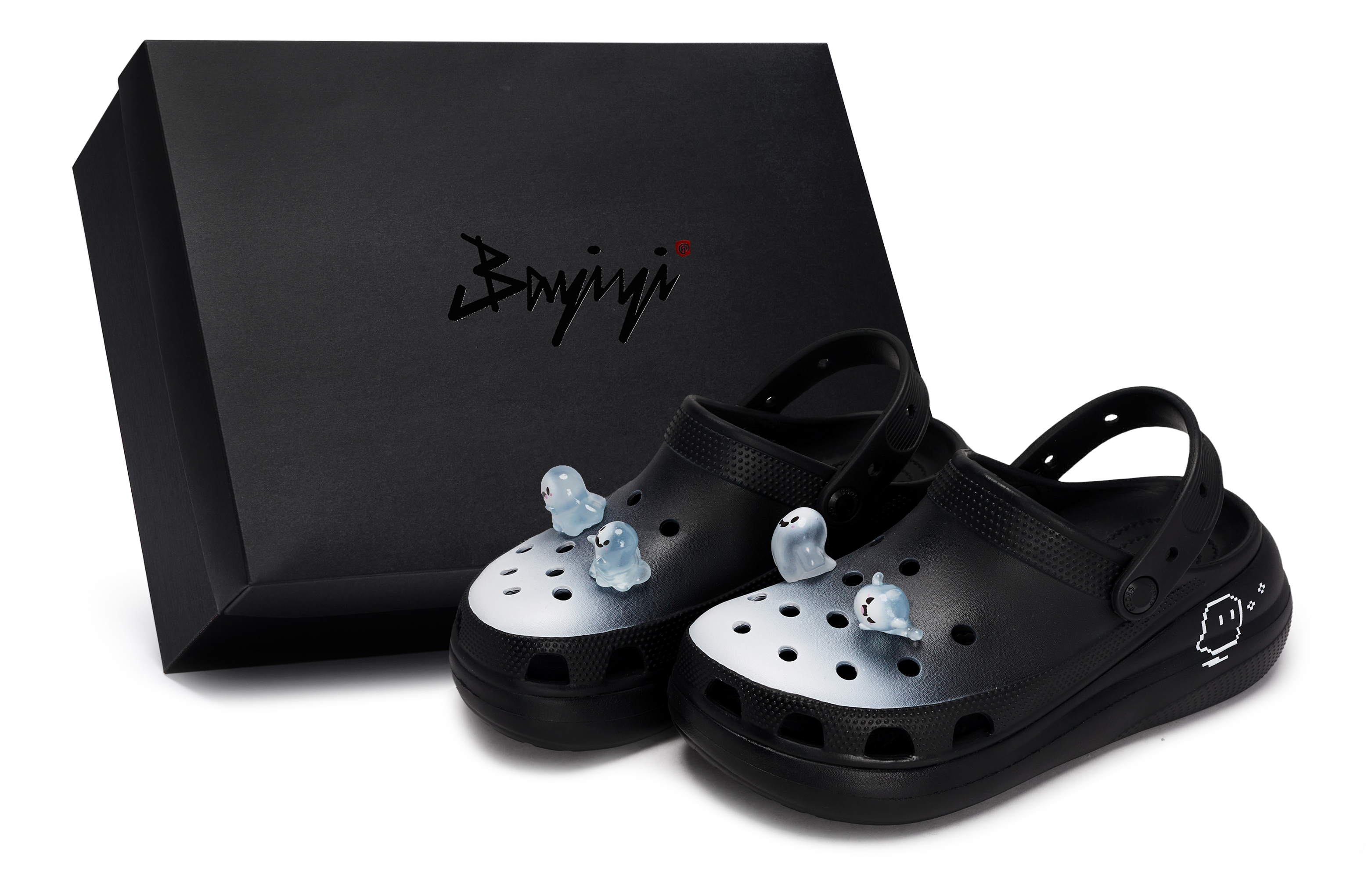 Crocs Классические сабо 811, производство Ghosts Present, унисекс, черные, белые