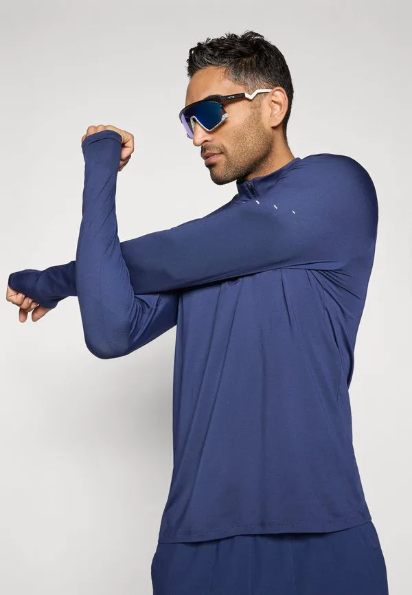 Футболка stride с длинными рукавами, средний слой Nike Performance, Midnight Navy/Reflective Silver-Coloured — фото 4