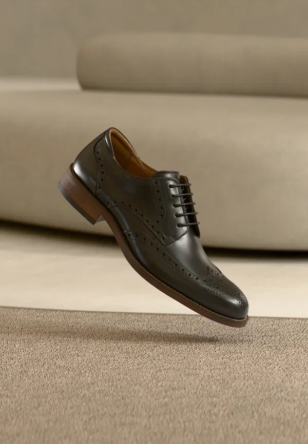 Туфли Clarks Craftremi tip lace ups, черный