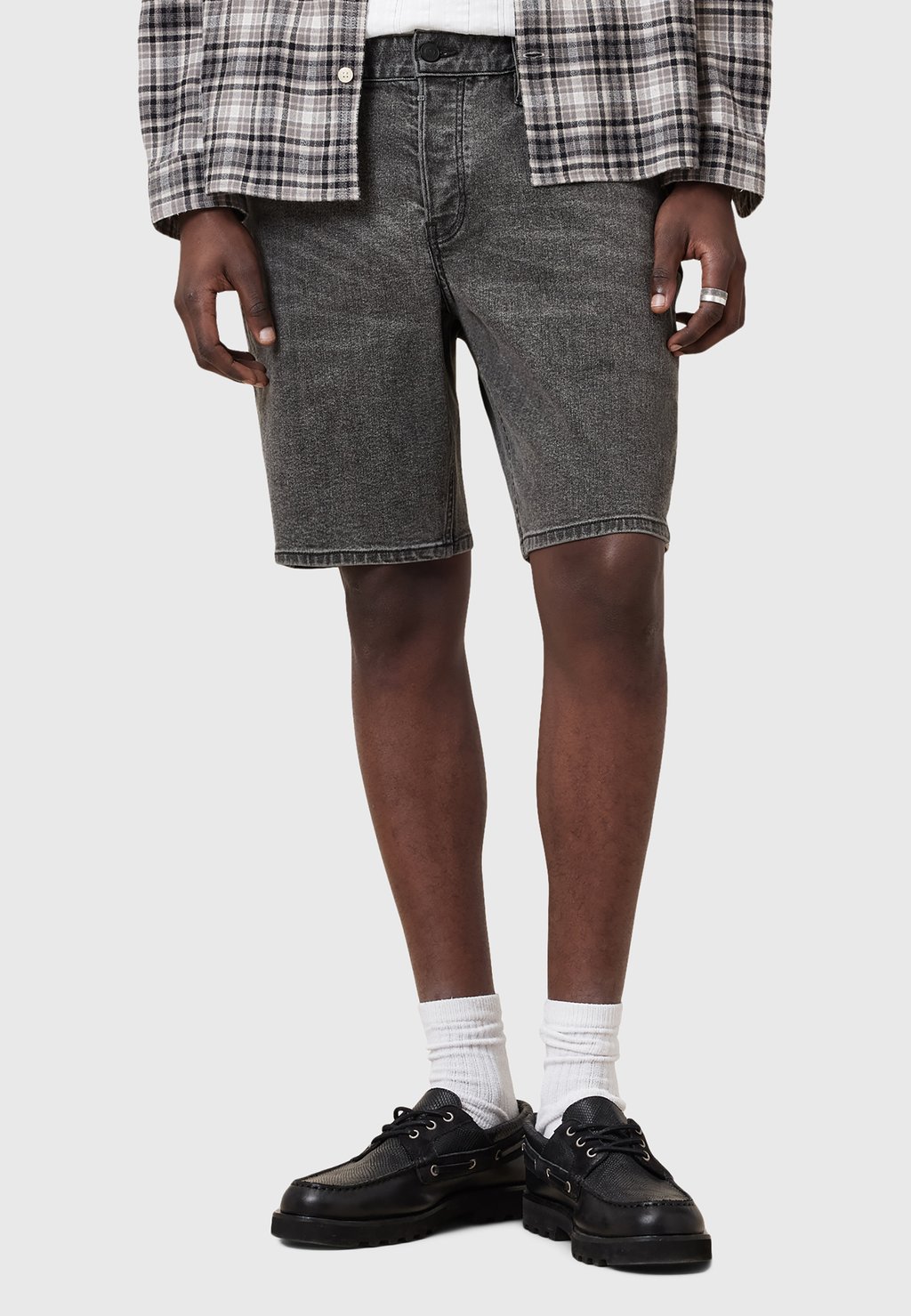 

Джинсовые шорты SWITCH AllSaints, черный