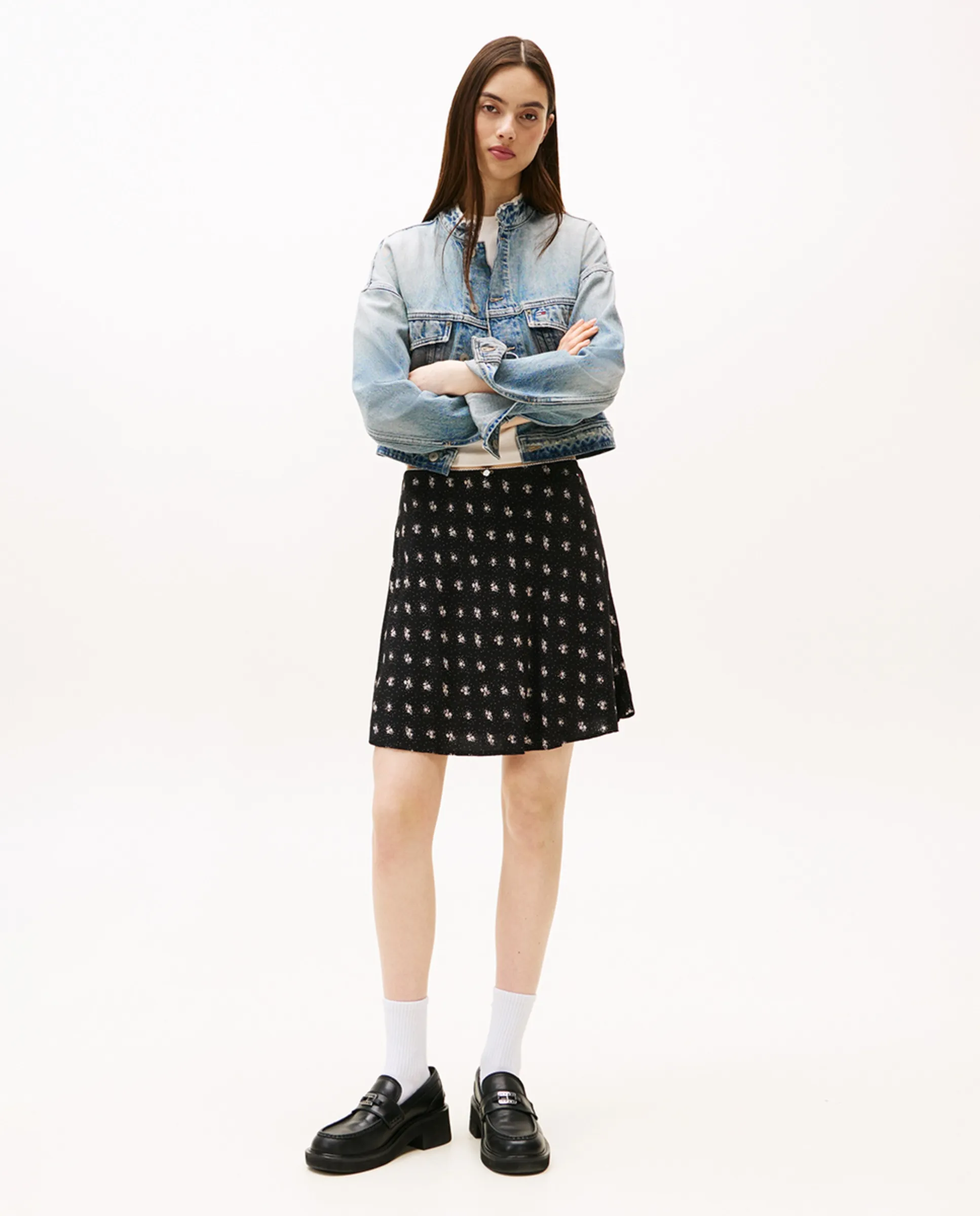 

Мини-юбка с принтом Tommy Jeans, черный