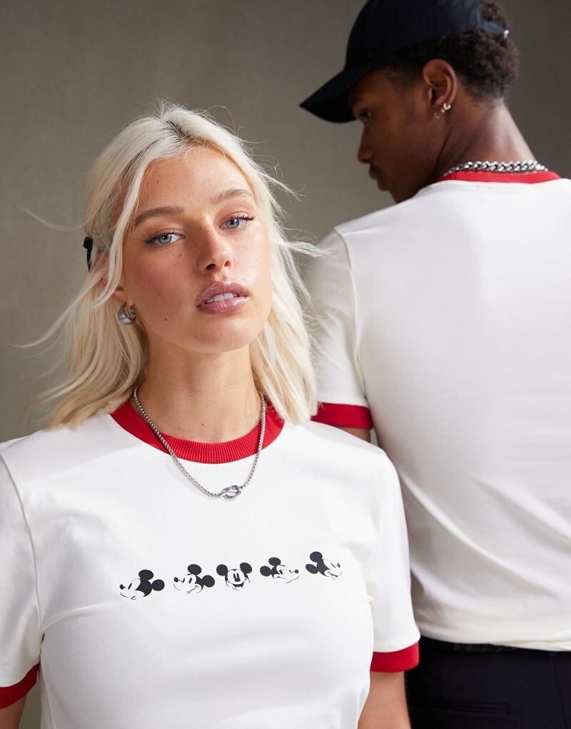

Белоснежная облегающая футболка унисекс ASOS DESIGN Disney с принтом в виде лица Микки Мауса и контрастной отделкой