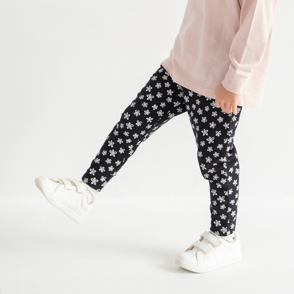 Длинные брюки свободного кроя, сшитые по фигуре. Branshes, 94_Black_All-over small flower pattern