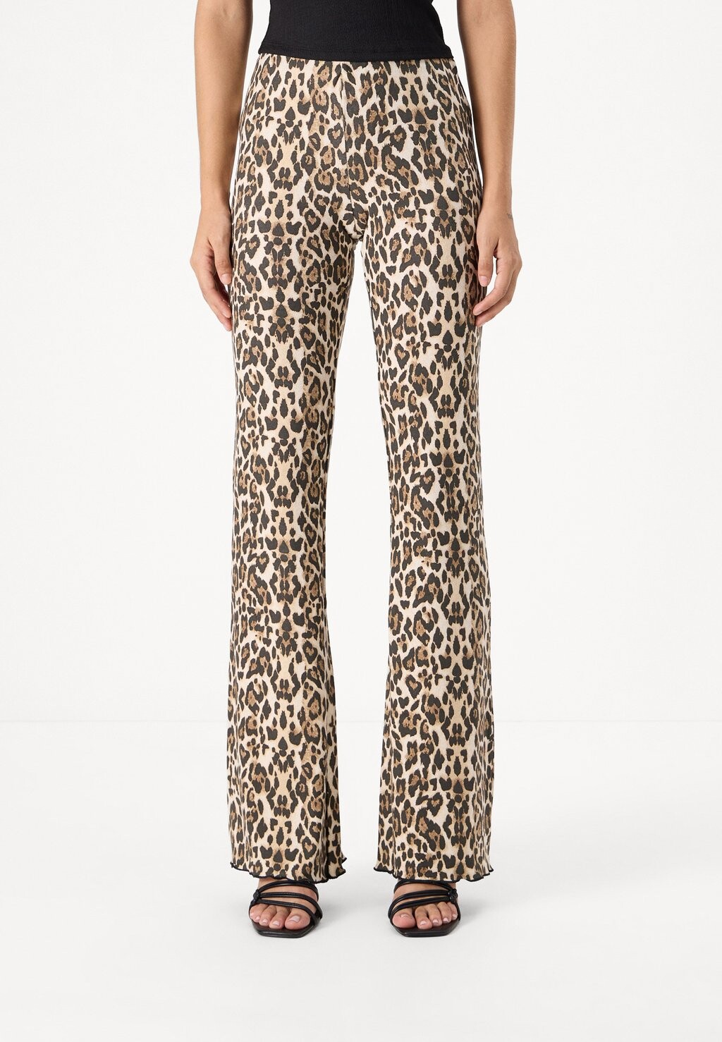 

Брюки TALL FLARE TROUSERS, Leggings Gina Tricot Tall, бежевый