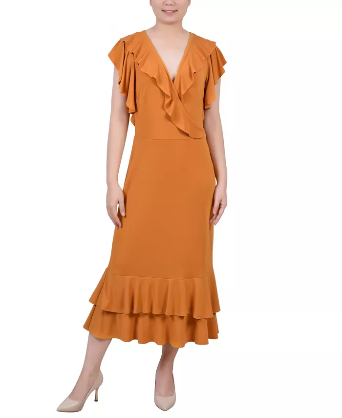 

Платье миди с воланами и рукавами-крылышками Petite Flutter Sleeve Ruffle NY Collection, золотой