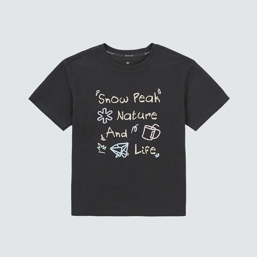 Детская футболка с графическим рисунком Sorona Doodle угольного цвета от Snowpeak Apparel Kids — фото 2