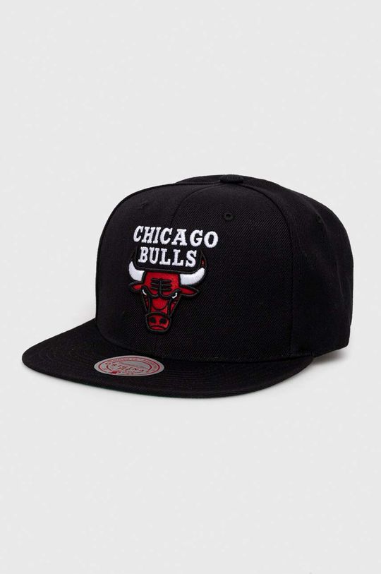 

Бейсболка Mitchell & Ness Chicago Bulls из смесовой шерсти Mitchell&Ness, черный