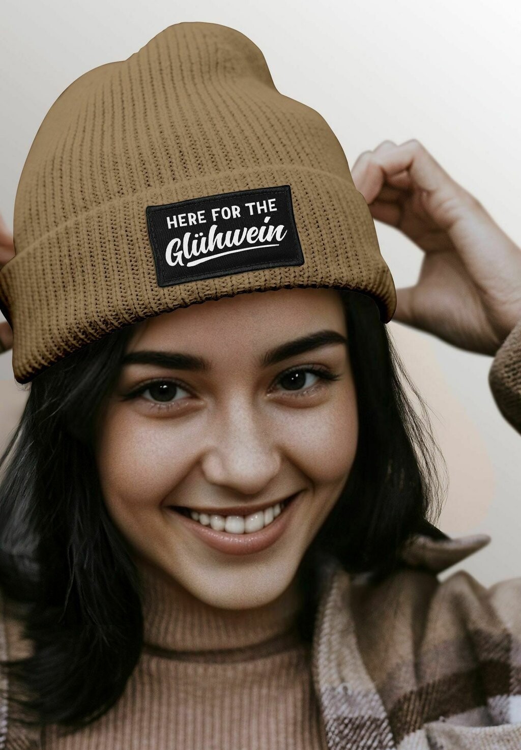 

Шапка MIT PATCH MIT SPRUCH HERE FOR THE AUFDRUCK LUSTIG MoonWorks, светло-коричневый
