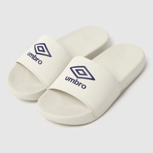 Мужские шлёпанцы Umbro Zeppi SD цвета слоновой кости — фото 2