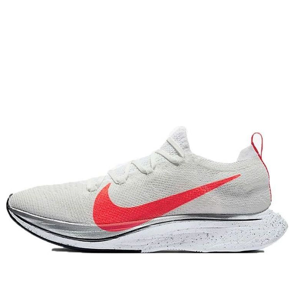 

Кроссовки zoom vaporfly 4% flyknit Nike, белый