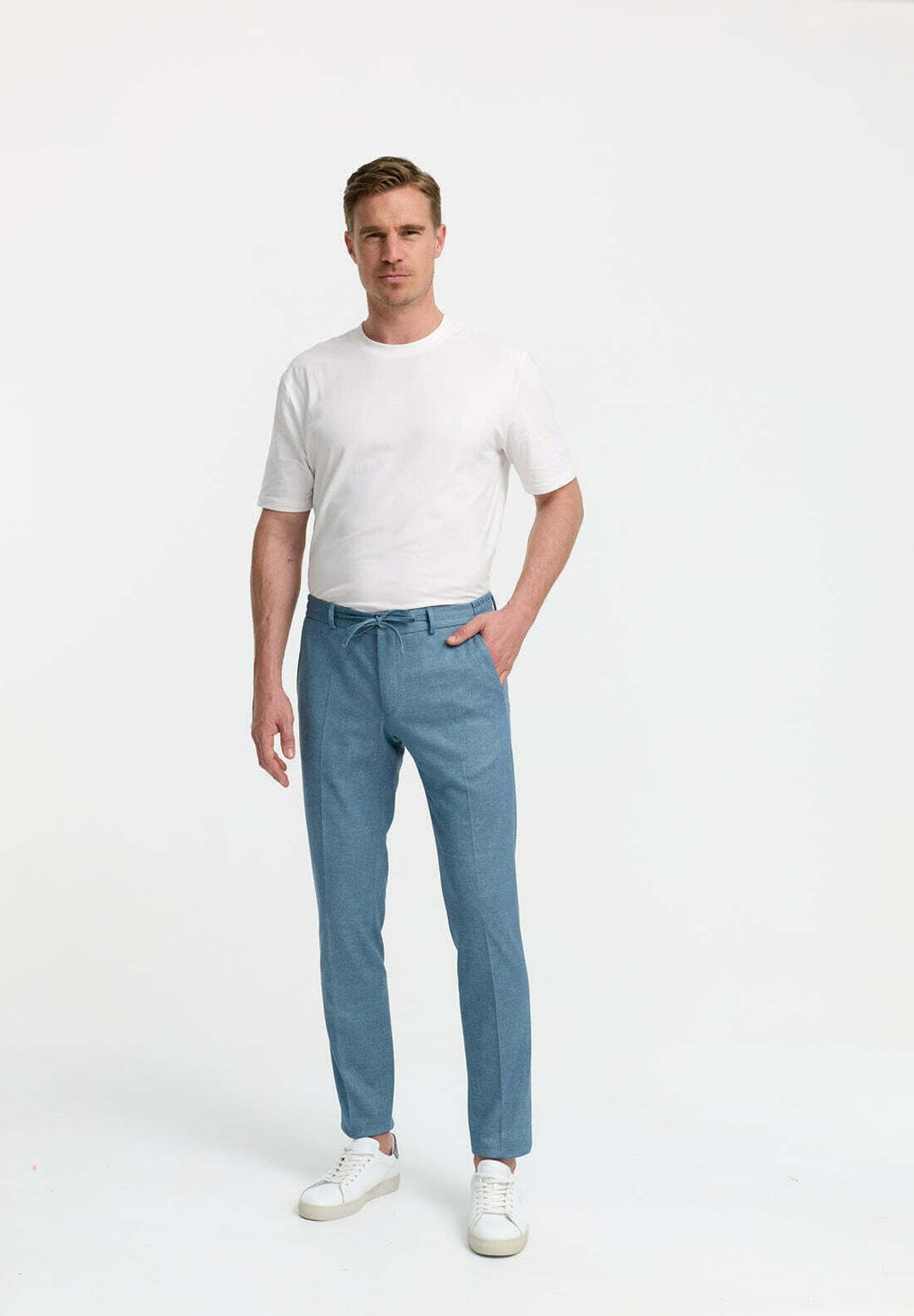 

Брюки Suit trousers Zuitable, синий