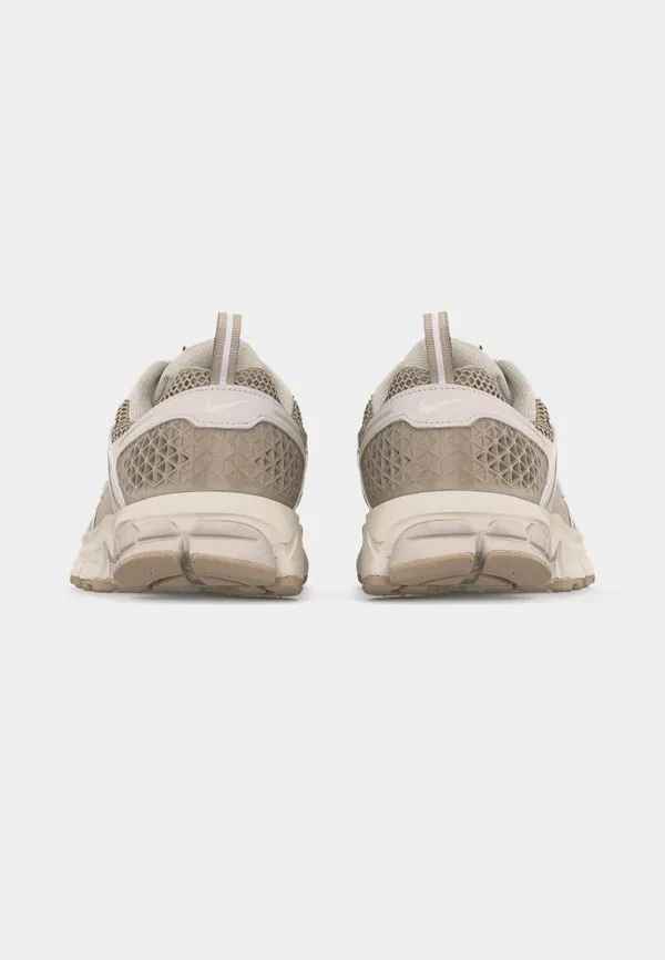 Кроссовки vomero 5 bg Nike Sportswear, Phantom/Light Bone/Cream/Sail/Black/White — фото 4