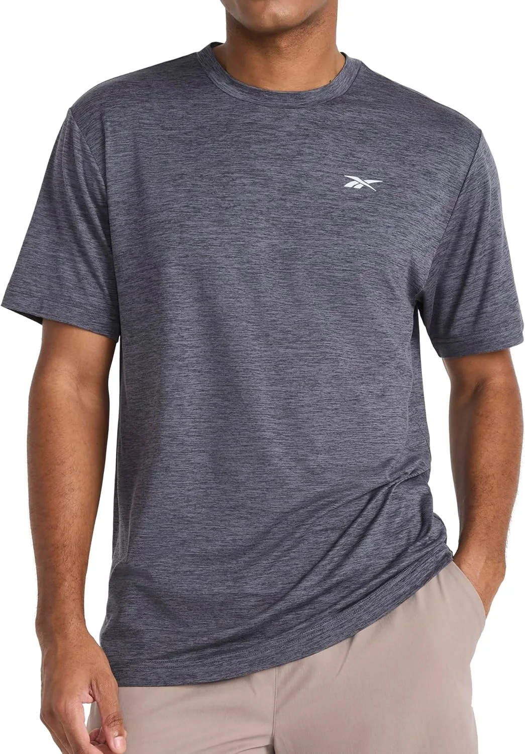 

Reebok мужская футболка Strike с коротким рукавом, стандартный крой, легкая эластичная ткань поли джерси