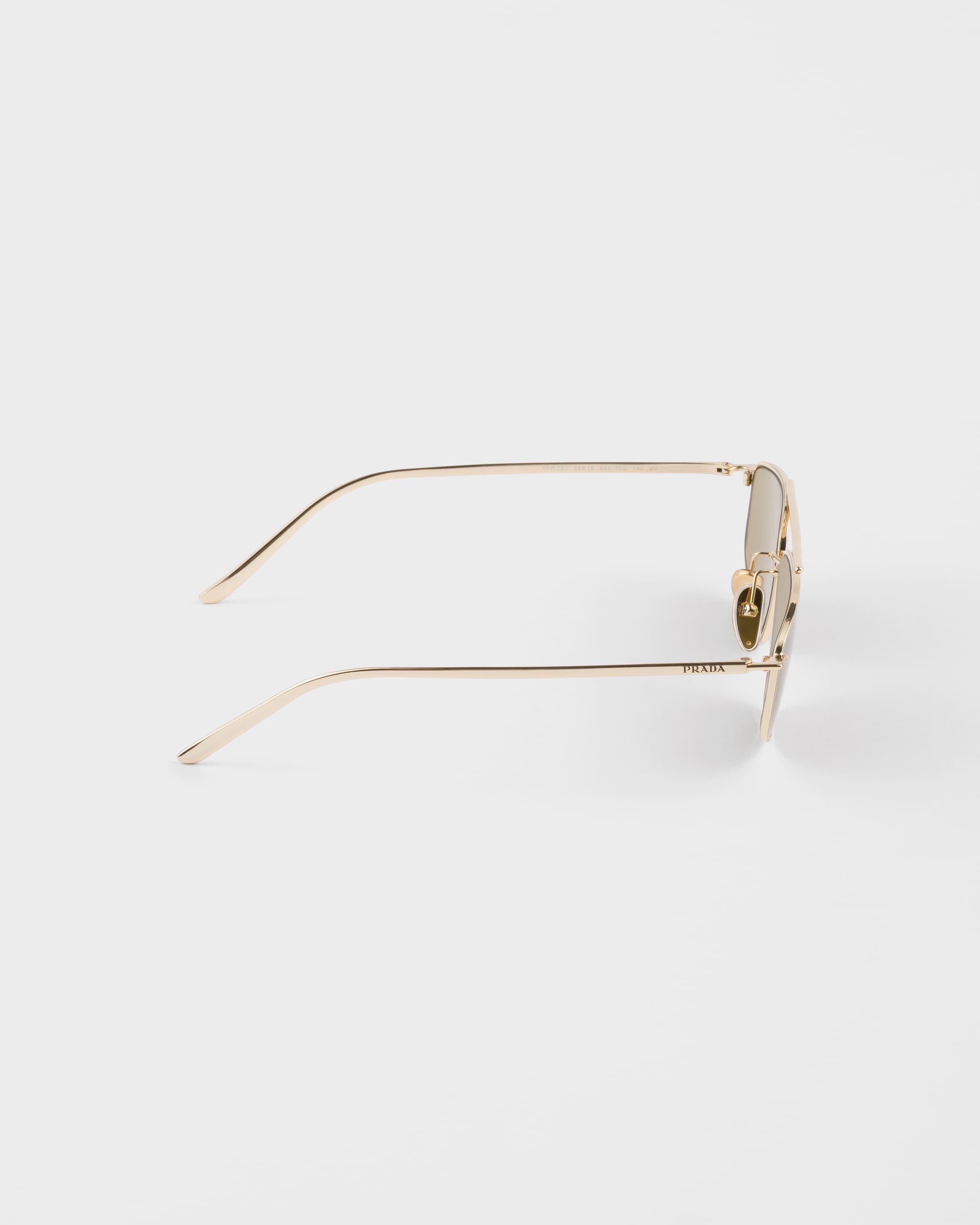 Солнцезащитные очки из коллекции Prada Eyewear Prada, оливково-зеленые линзы — фото 4