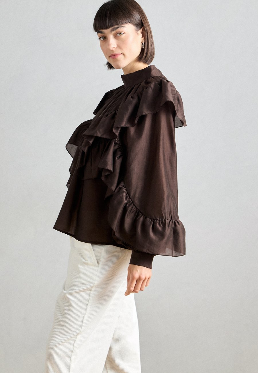 

Блуза Lindex BLOUSE FANNY, Brown/Dark Brown