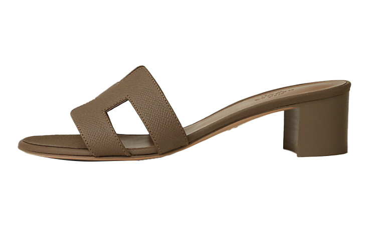 

Сандалии женские Hermès Oasis Slide, серый