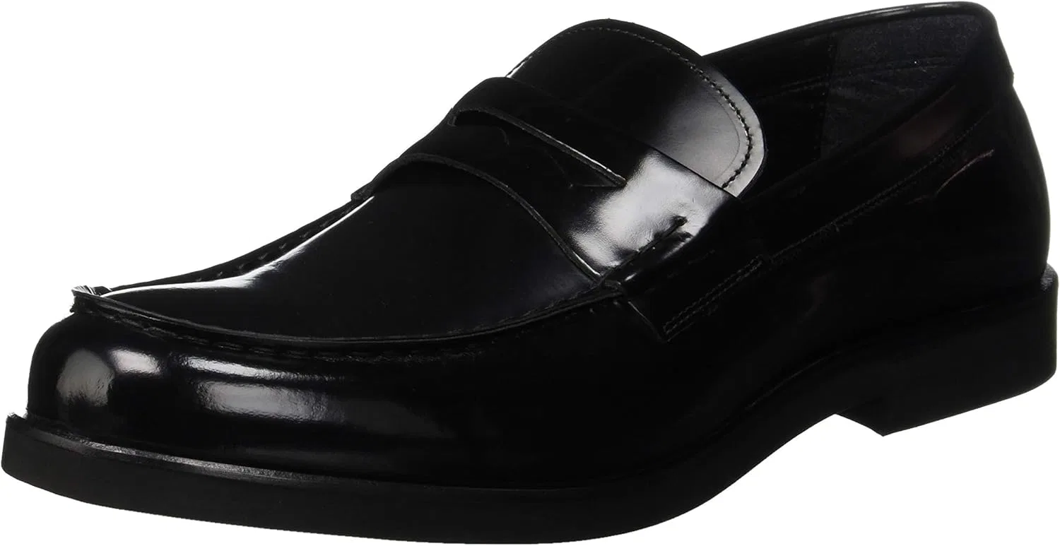Лоферы Bata, черный