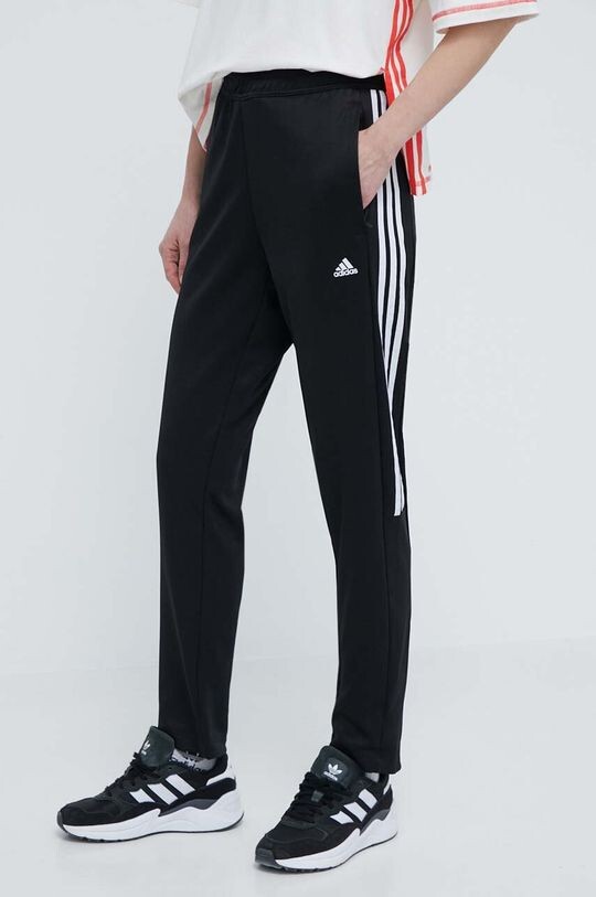 

Тренировочные брюки Tiro adidas, черный