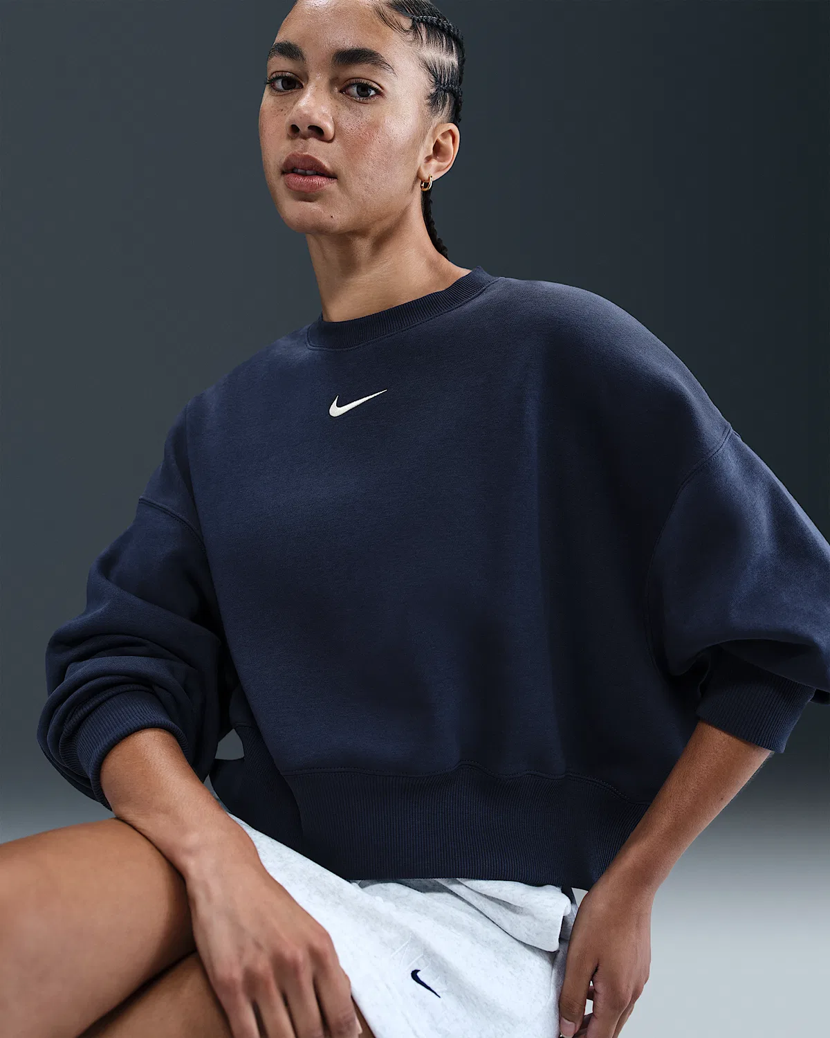 Женский оверсайз-свитшот с круглым вырезом Nike Sportswear Phoenix Fleece, Midnight Navy/Sail — фото 3