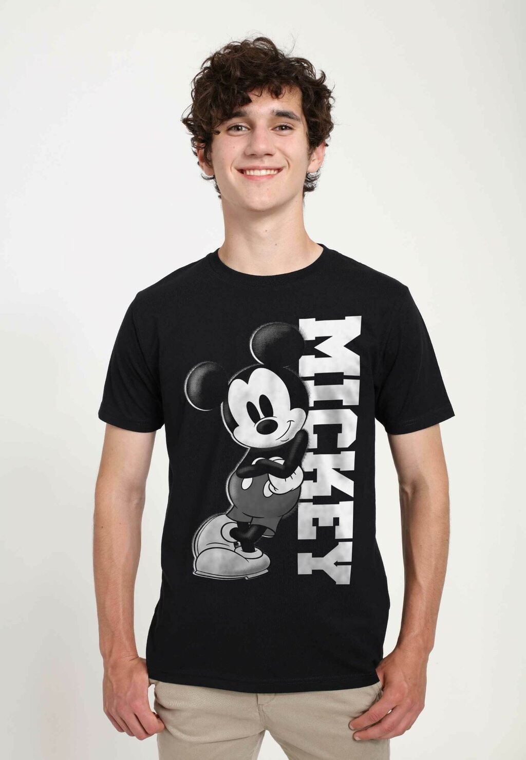 

Футболка с принтом Disney Classic Mickey Mickey Lean Unisex Disney, черный