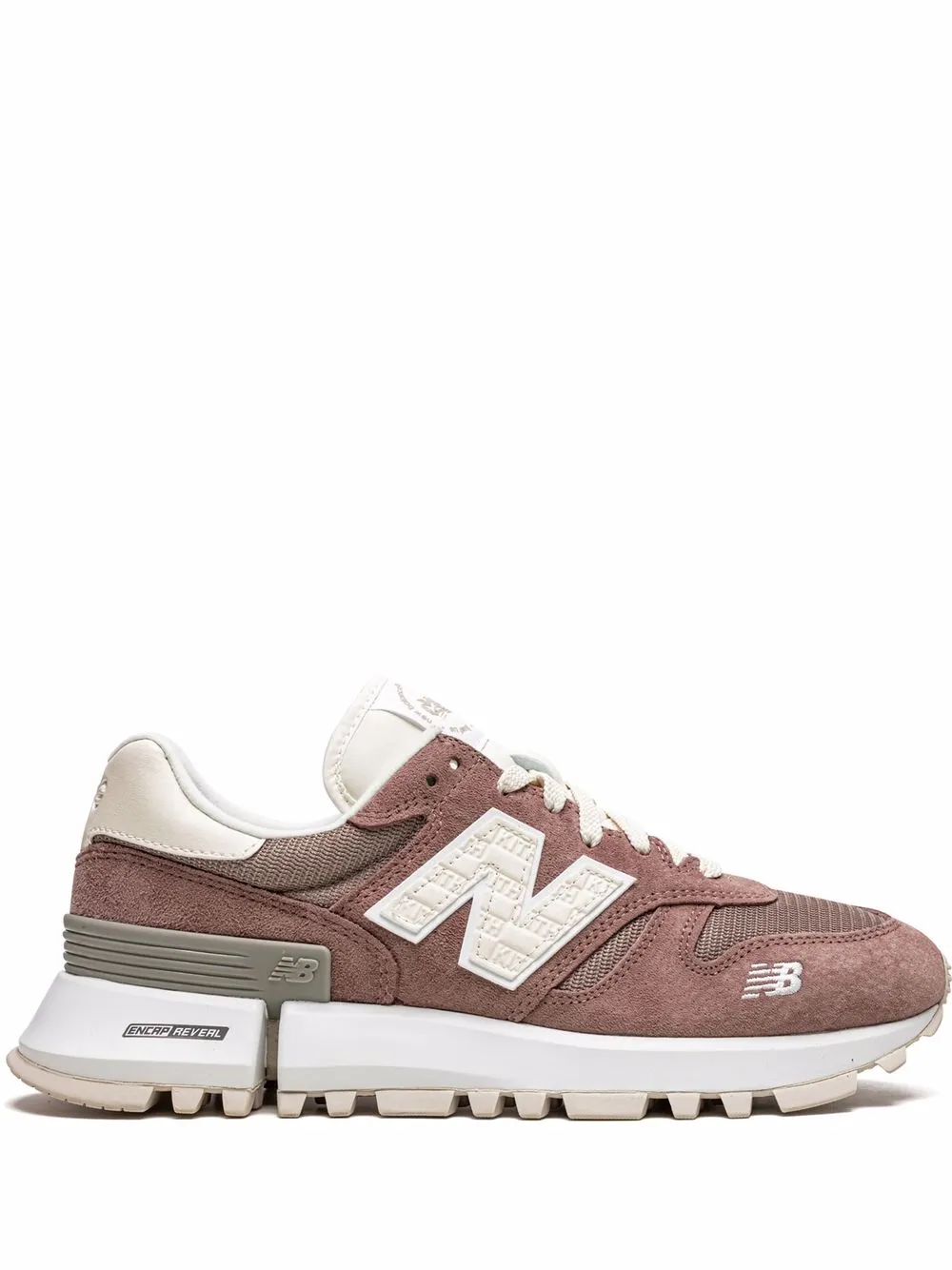 

Кроссовки Fieg RC 1300 из коллаборации с Ronnie NEW BALANCE, коричневый
