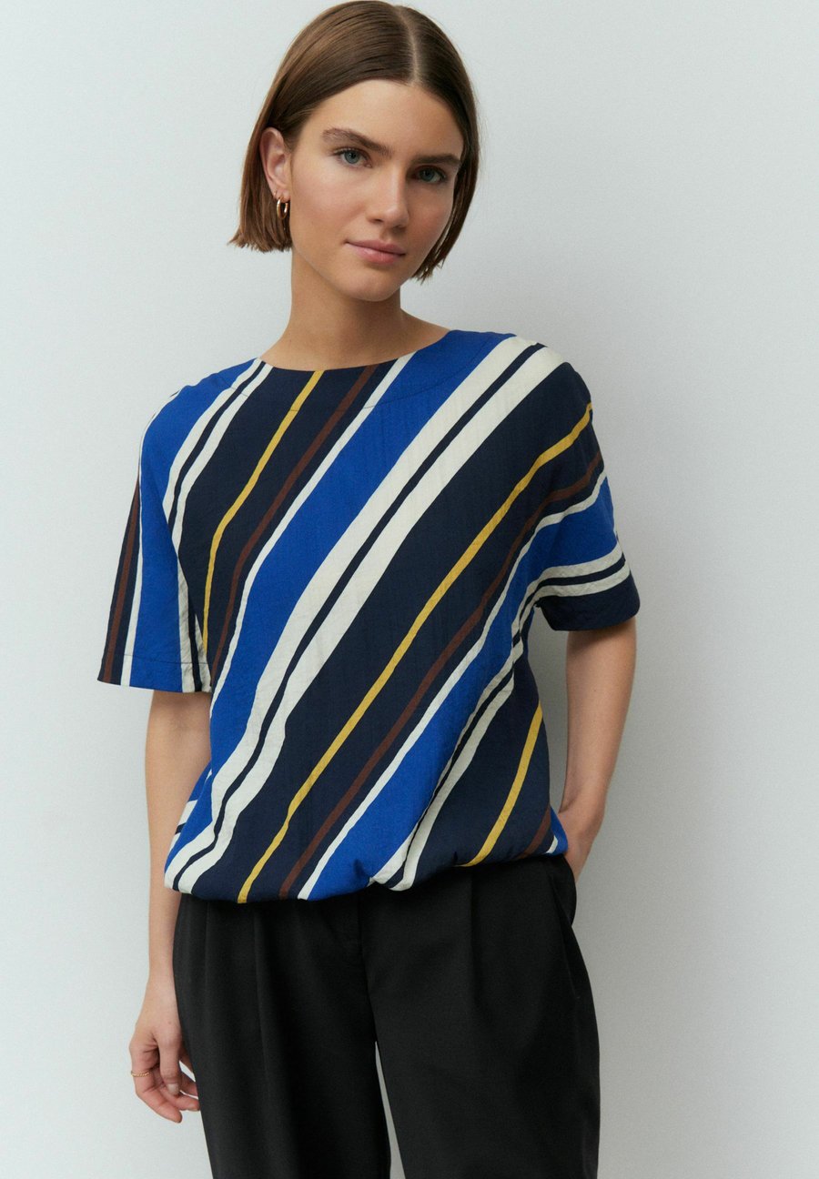 

Футболка Next REGULAR FIT BUBBLE HEM , Blue Diagonal Stripe/Blue