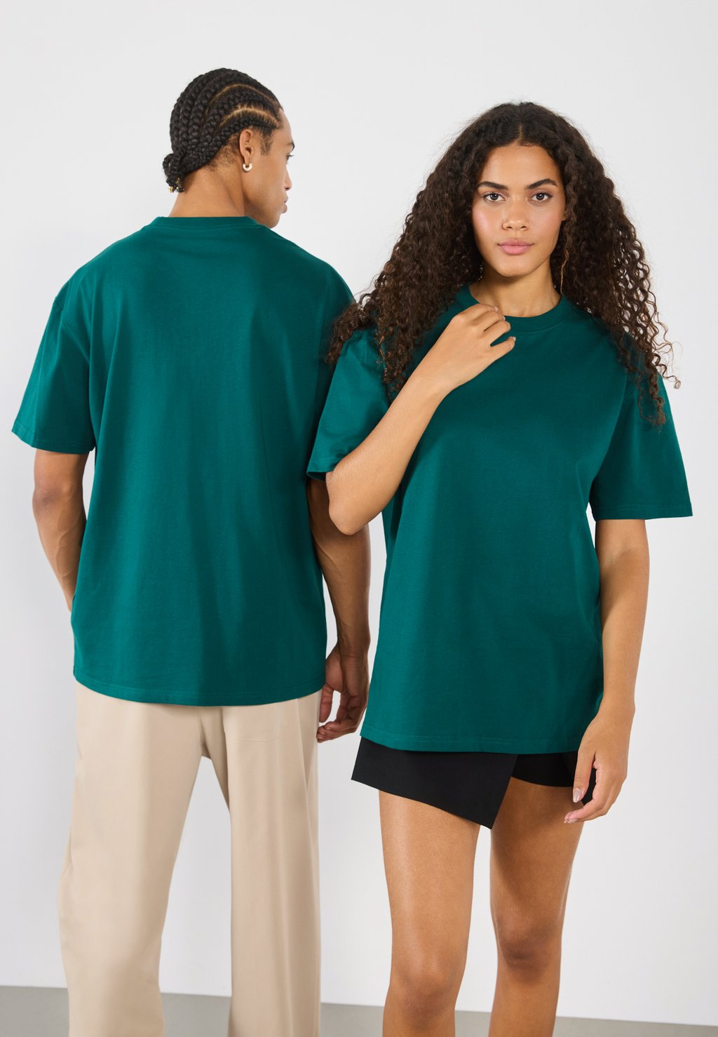 

Базовая футболка UNISEX YOURTURN by Zalando, темно-зеленый