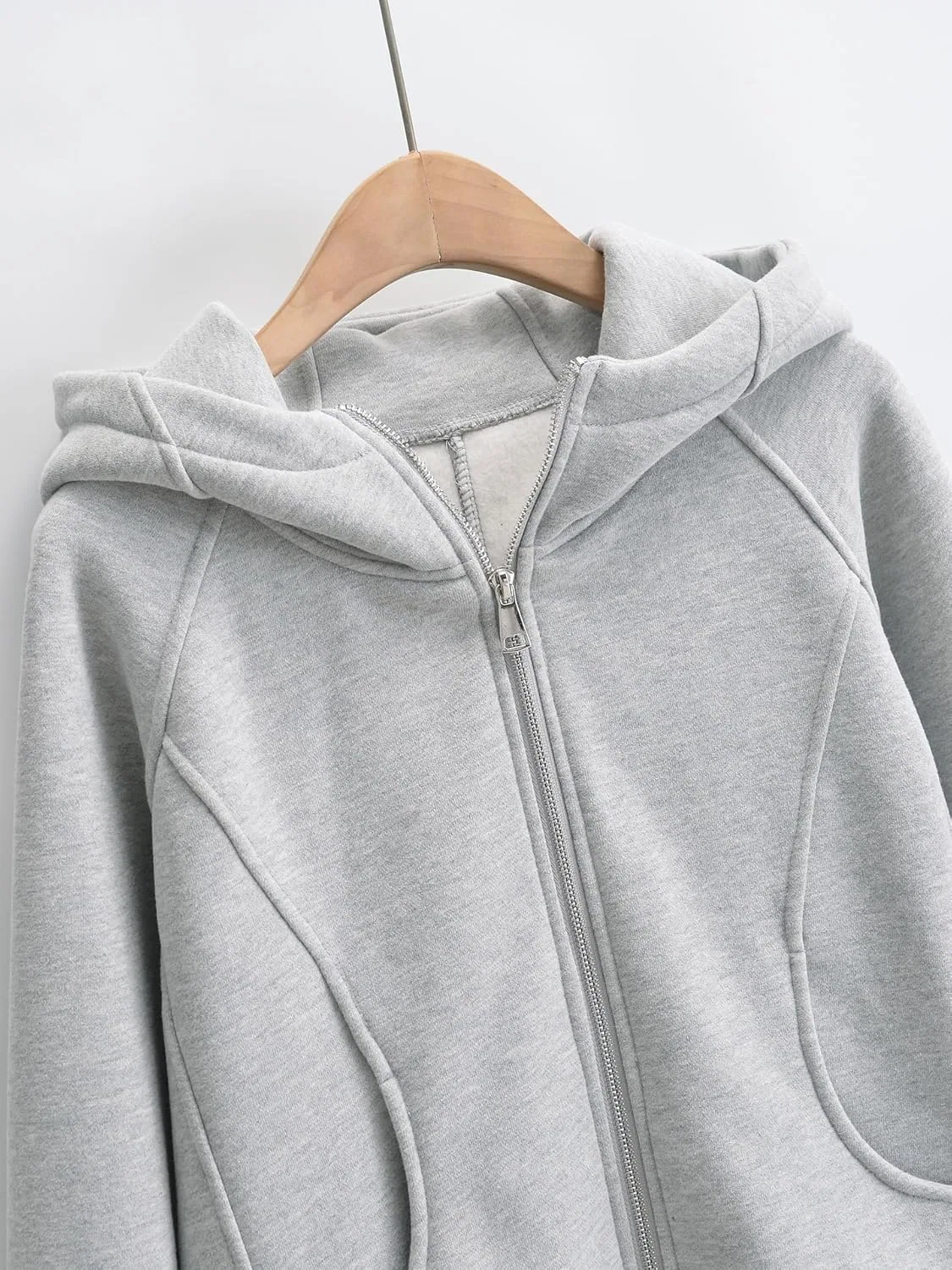 Женская худи с капюшоном, на молнии, Slim-fit, черный — фото 2