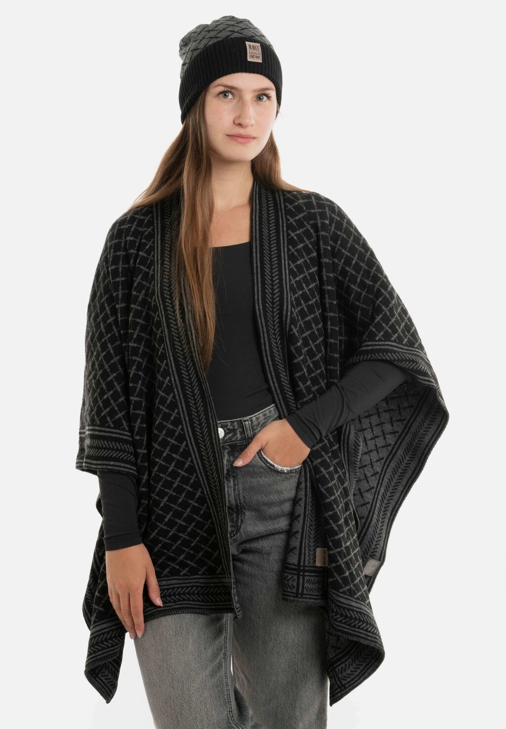 

Пончо DUSK Knit Factory, цвет Mottled Anthracite
