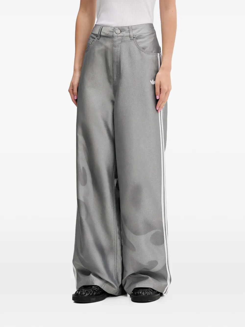 

Джинсы с полосатыми деталями Adidas, серый