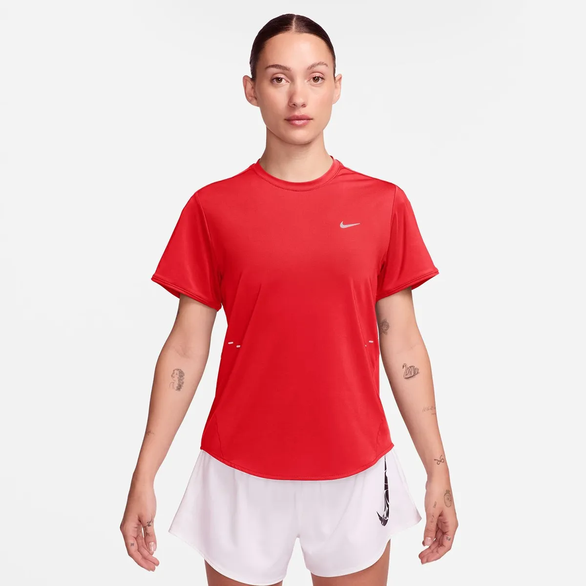 

Swift Nike женская футболка, красный
