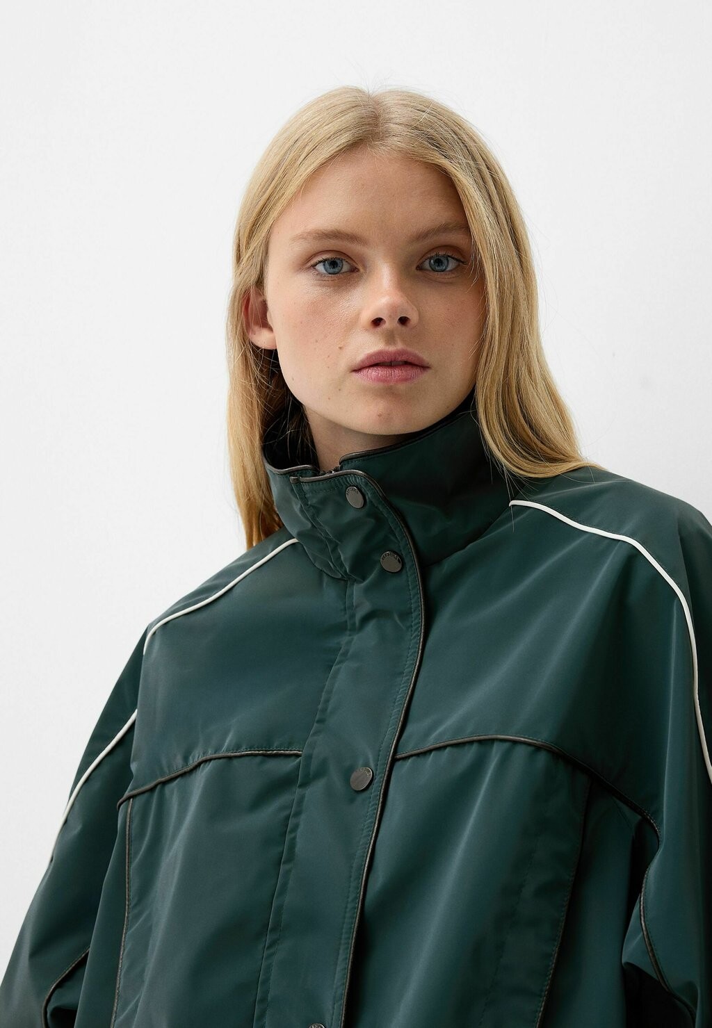 

Летняя куртка Bershka, бирюзовый