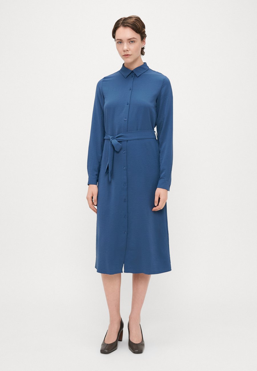 

Платье Vero Moda Tall VMESME CALF SHIRT DRESS , Dark Denim/Dark Blue