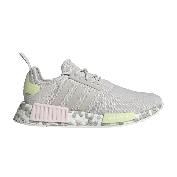 

Кроссовки Adidas Wmns NMD_R1, серый