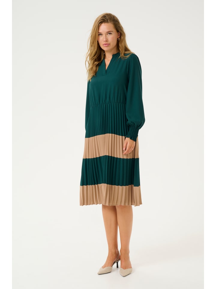 

Платье CUbetty Feminine в цвете Ботанический сад/Дюна CULTURE