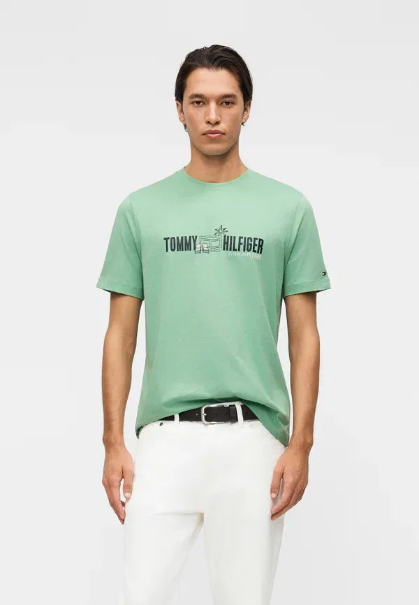 Футболка Tommy Hilfiger с графическим принтом, цвет скошенная трава