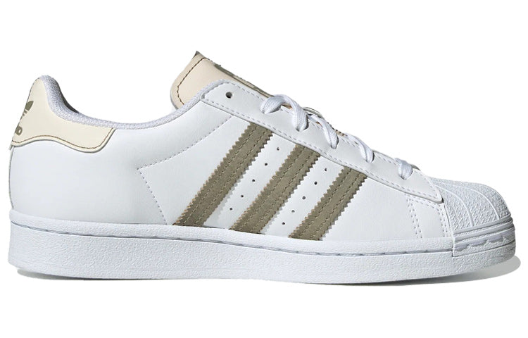 Кроссовки (WMNS) adidas Superstar 'White Olive Green' GW7256 — фото 2