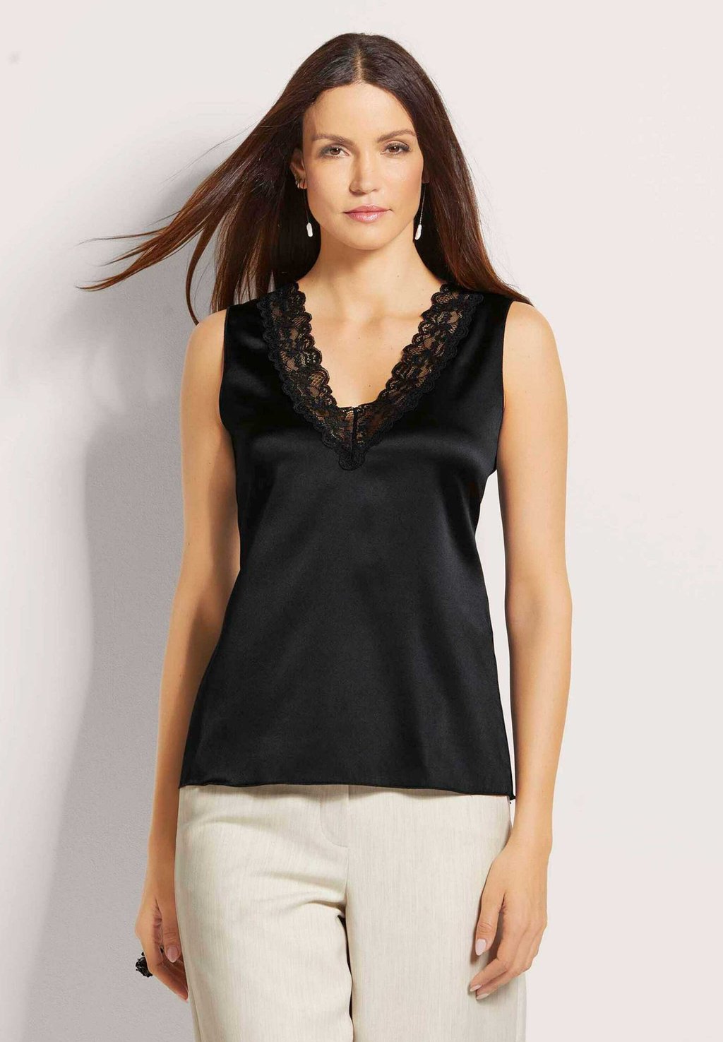

Футболка с принтом STRICKKLEID - Blouse MADELEINE, черный