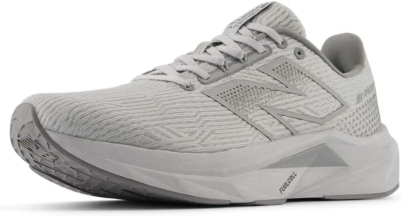 

Мужские кроссовки New Balance FuelCell Propel V5, серый