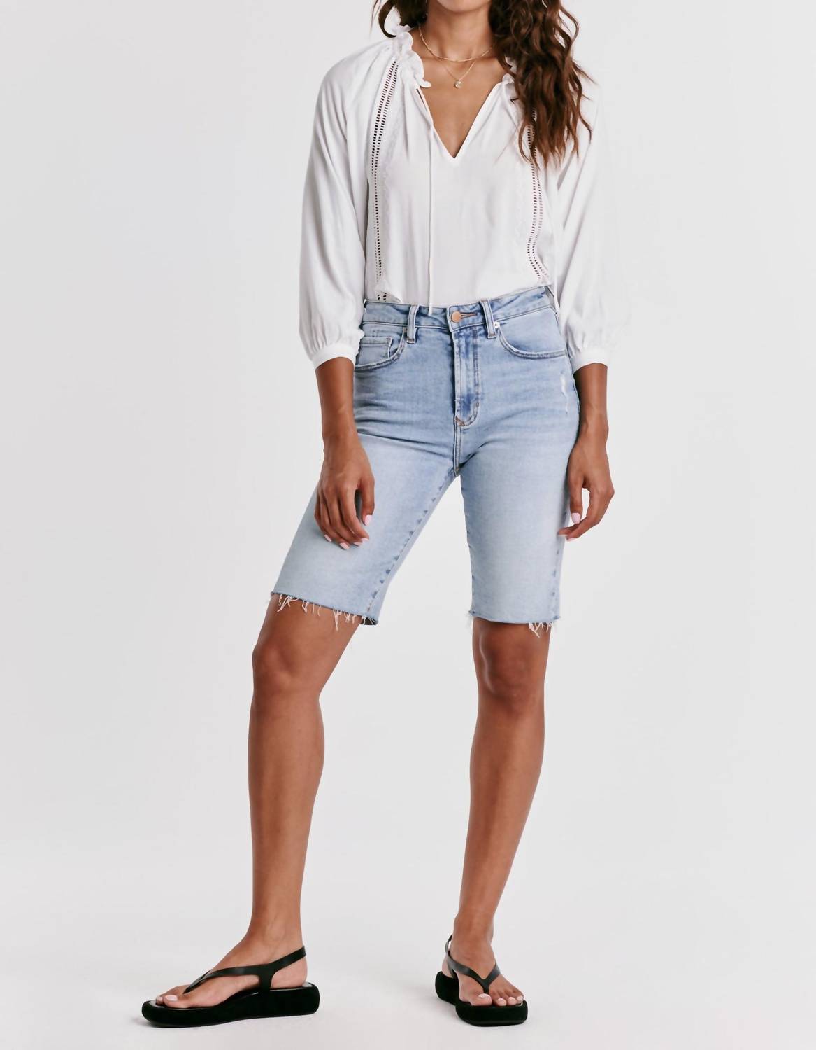 

Длинные шорты Indy Super High Rise в Уизли DEAR JOHN DENIM, цвет wezley