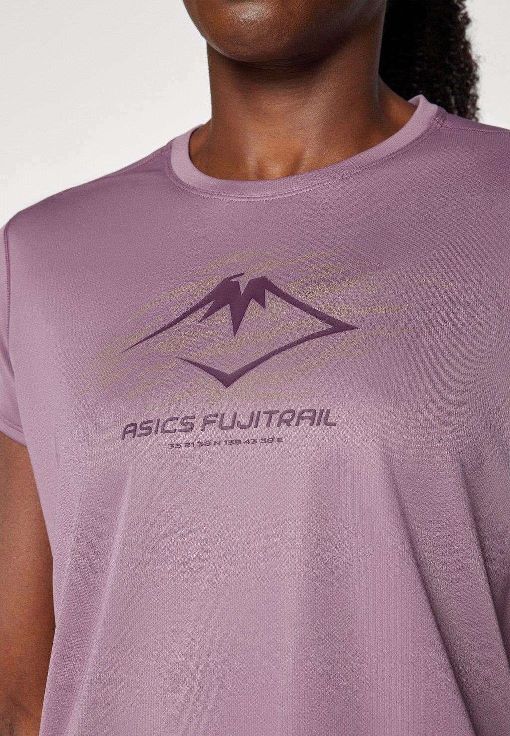 

Спортивная футболка FUJITRAIL LOGO TOP ASICS, лиловый