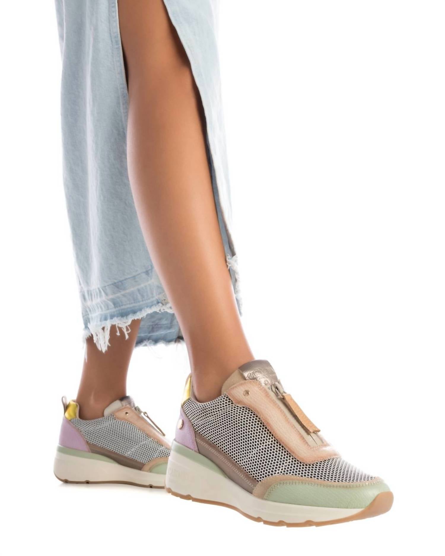 Женские кожаные кроссовки Trainers в цвете аква Xti, Aqua — фото 4