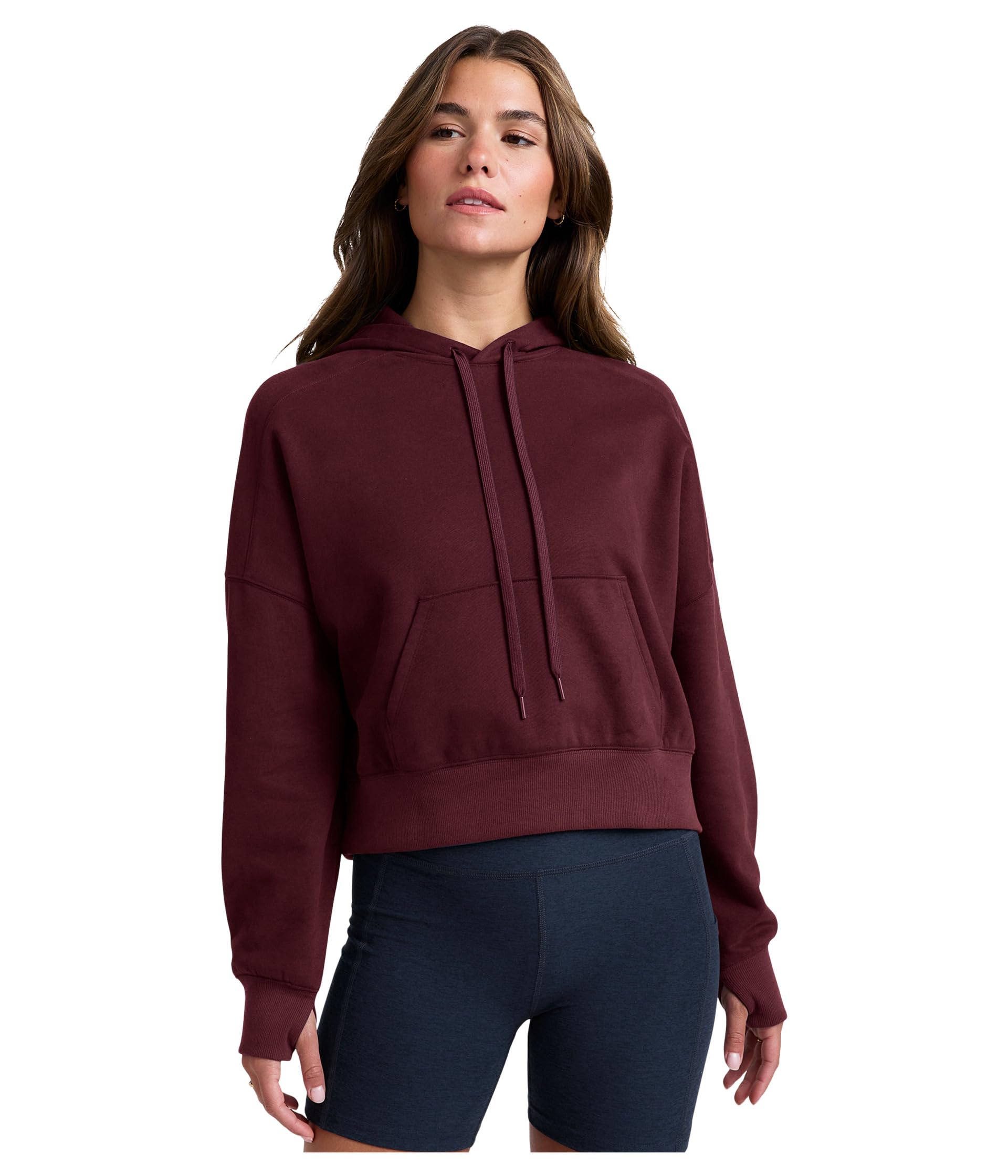 

Худи Beyond Yoga Luxefleece Cropped Hoodie, цвет Dark Cherry