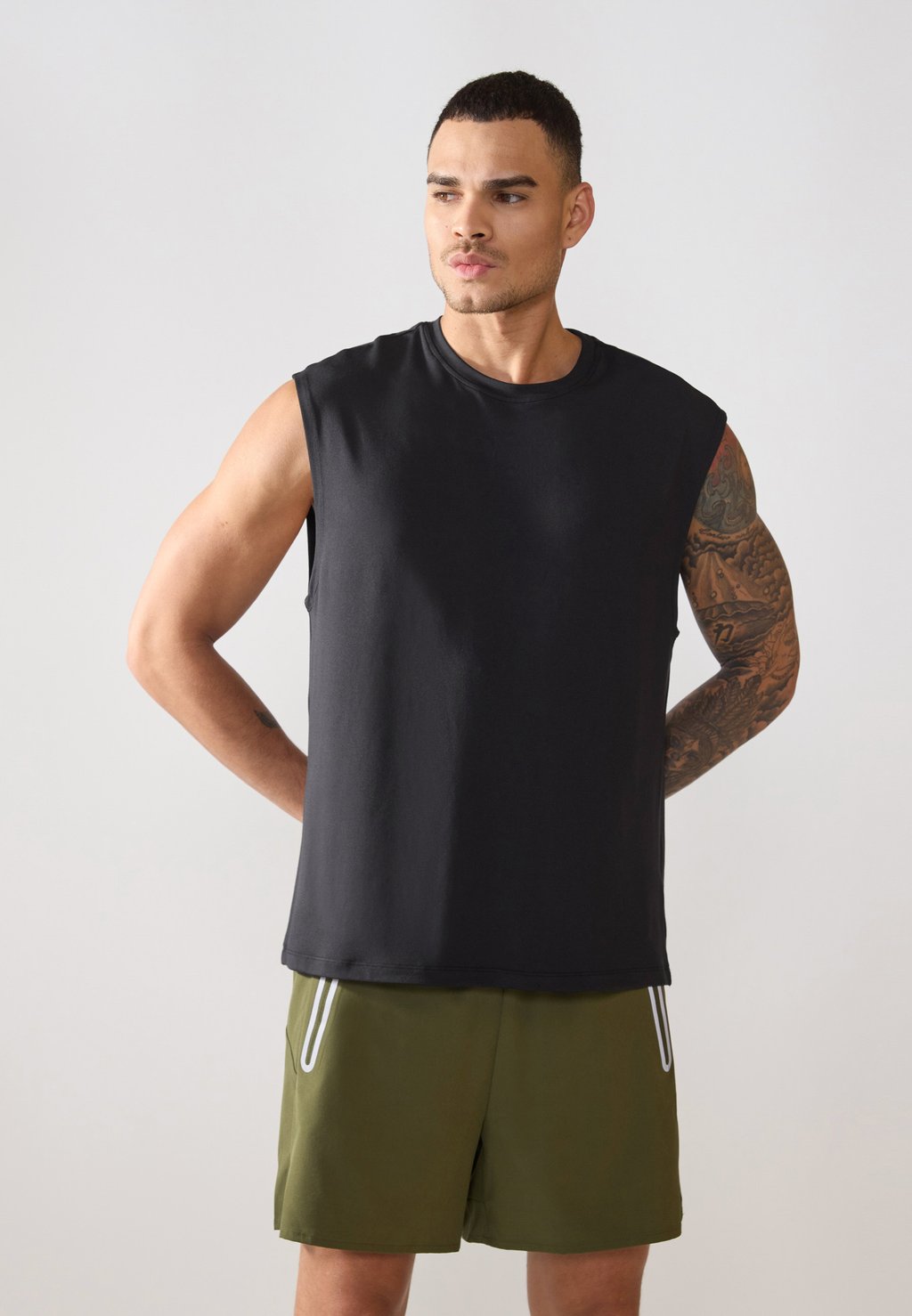 

Топ Pier One Sport, черный