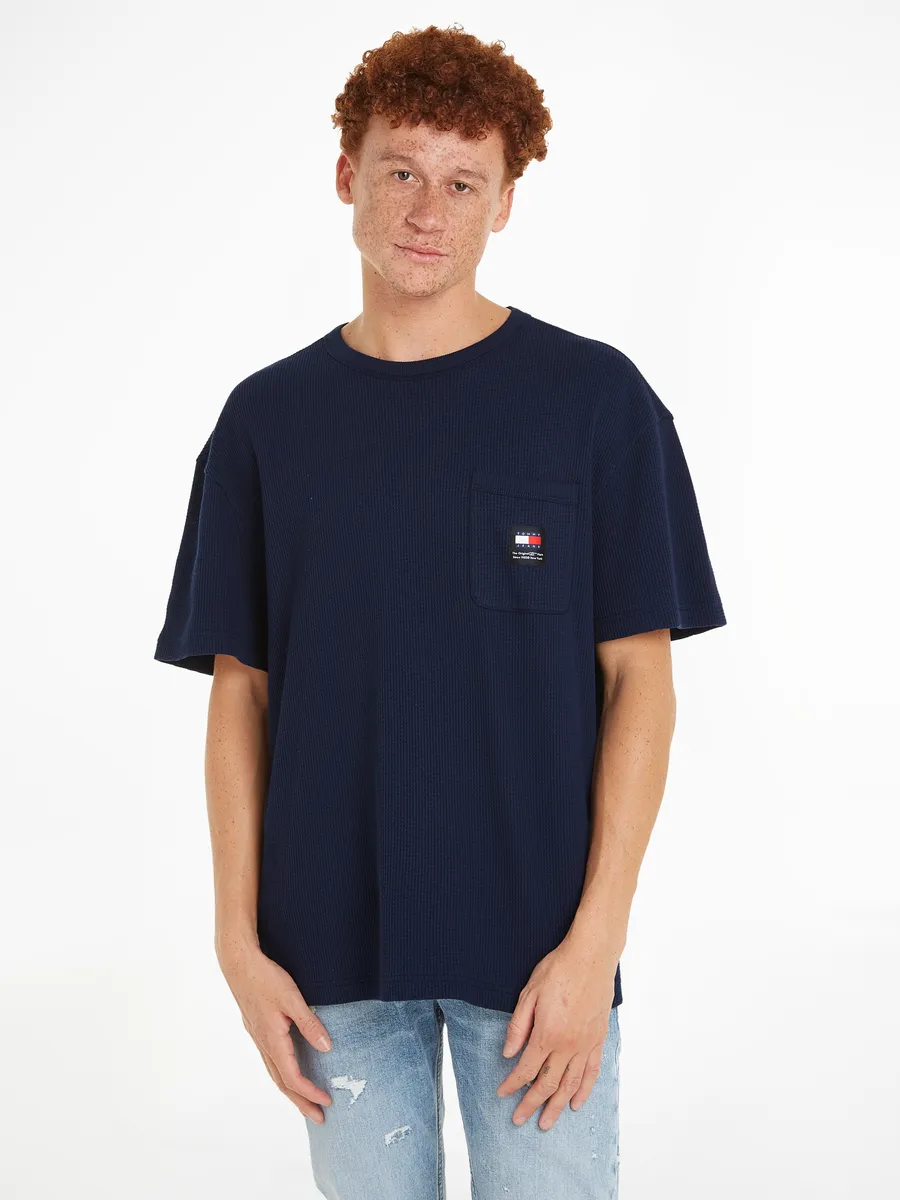 

Футболка Tommy Jeans "TJM REG WAFFLE POCKET TEE", с нагрудным карманом, синий