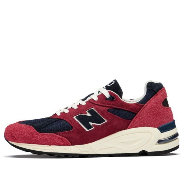 

Кроссовки teddy santis x 990v2 сделано в сша New Balance, красный