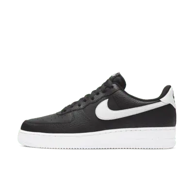 

Кроссовки Nike Air Force 1 '07, черный/белый